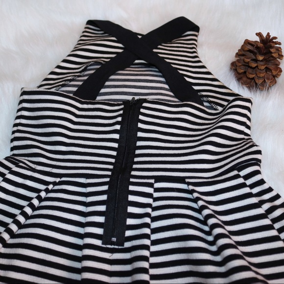 Authentic American Heritage B&W Striped Dress - Picture 6 of 6
